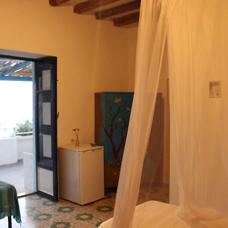 فندق Casa Mare Blu Ginostra الغرفة الصورة