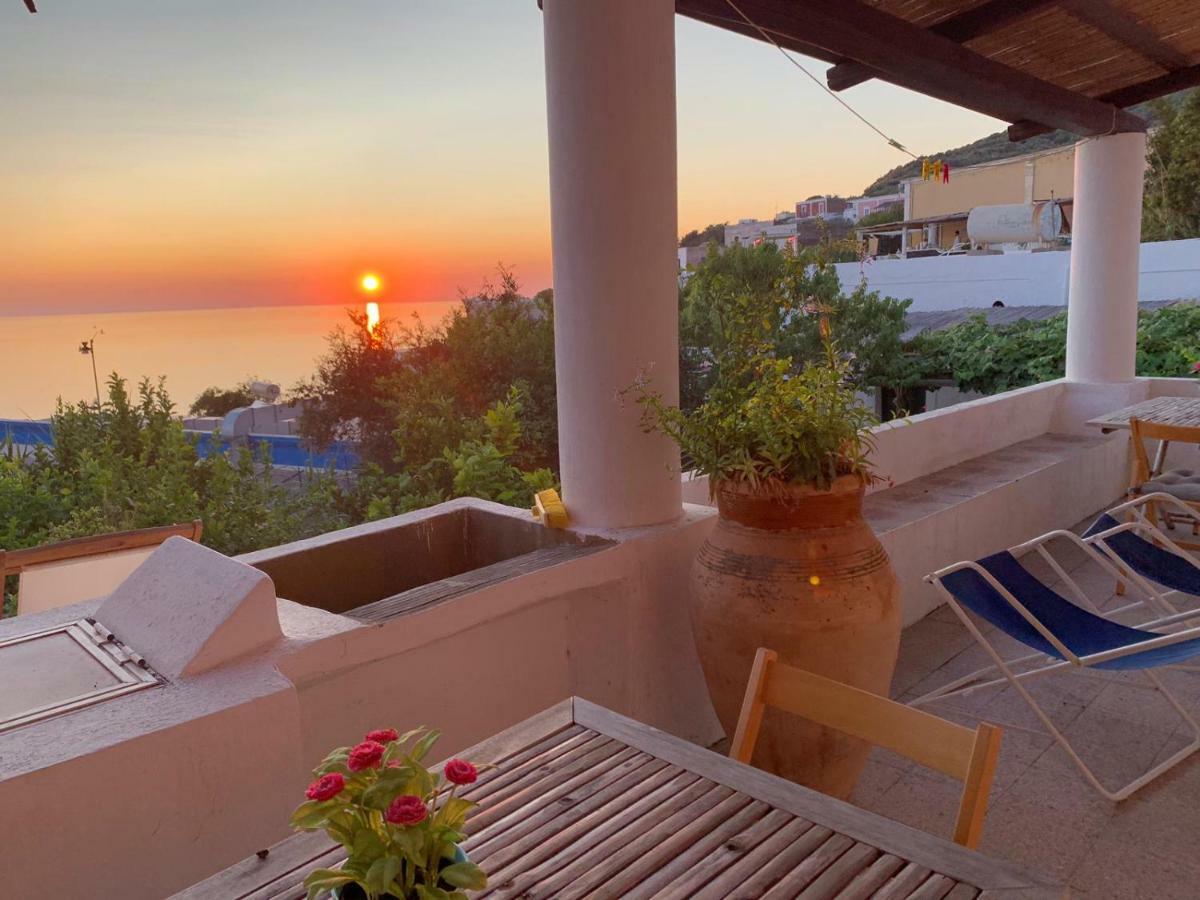 فندق Casa Mare Blu Ginostra المظهر الخارجي الصورة